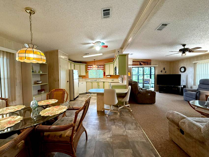 10 Moss Ct a Palmetto, FL Mobile or Manufactured Home for Sale